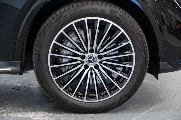 2023 Mercedes-Benz GLC-Class GLC300 SUV Image 6