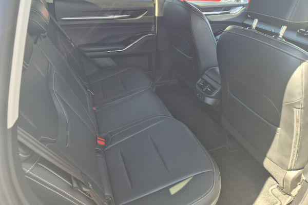 2022 Haval H6 B01 LUX SUV Image 18