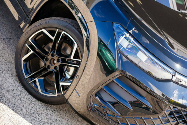 2026 Volkswagen Tayron R4 195TSI R-Line SUV Image 6
