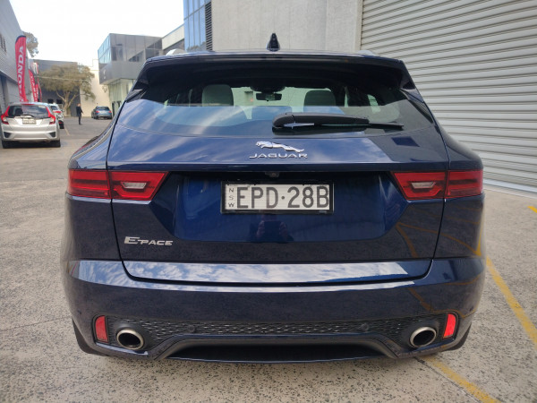 2021 Jaguar E-PACE X540 P250 SE SUV image 4
