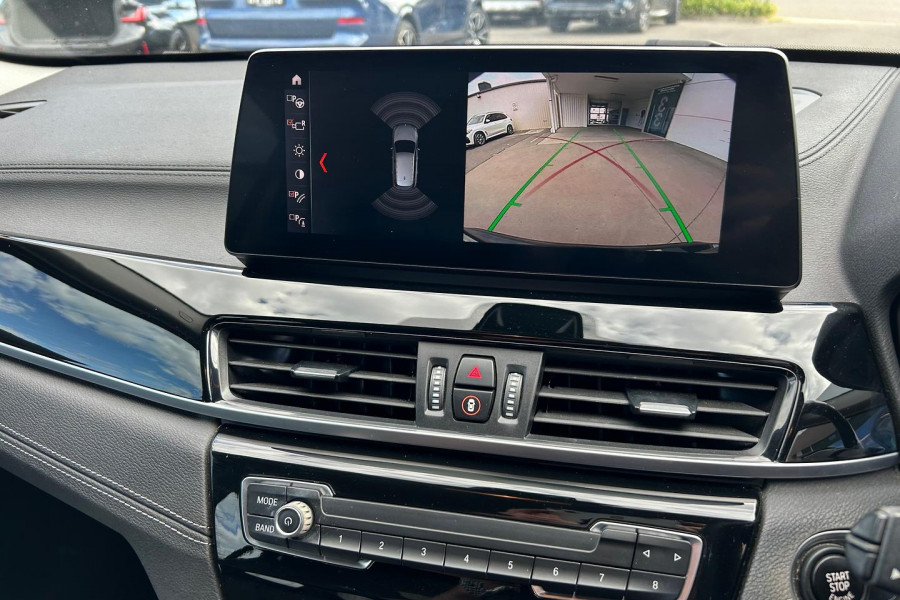 2022 BMW X1 F48 LCI sDrive18i SUV Image 11
