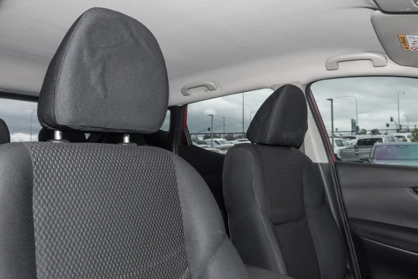2015 Nissan QASHQAI J11 ST SUV Image 10