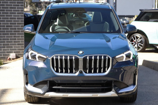 2025 BMW X1 U11 sDrive18i SUV image 2