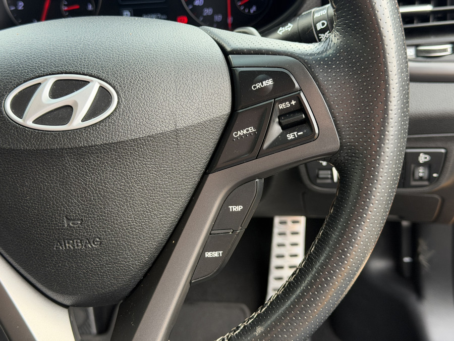 2016 Hyundai Veloster FS5 Series II SR Turbo Hatch Image 17