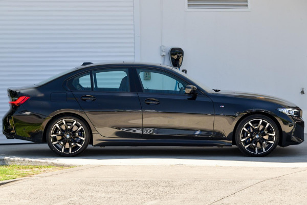 2025 BMW 3 Series G20 LCI II 330i M Sport Sedan image 3
