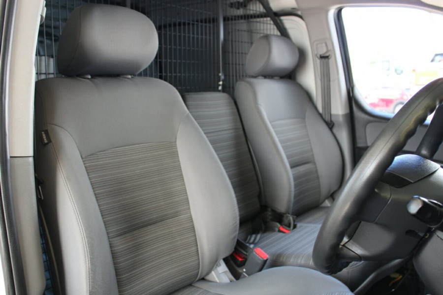 2019 Hyundai iLoad TQ4  Van Image 26