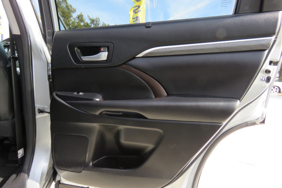 2018 Toyota Kluger GSU50R Grande 2WD SUV Image 12