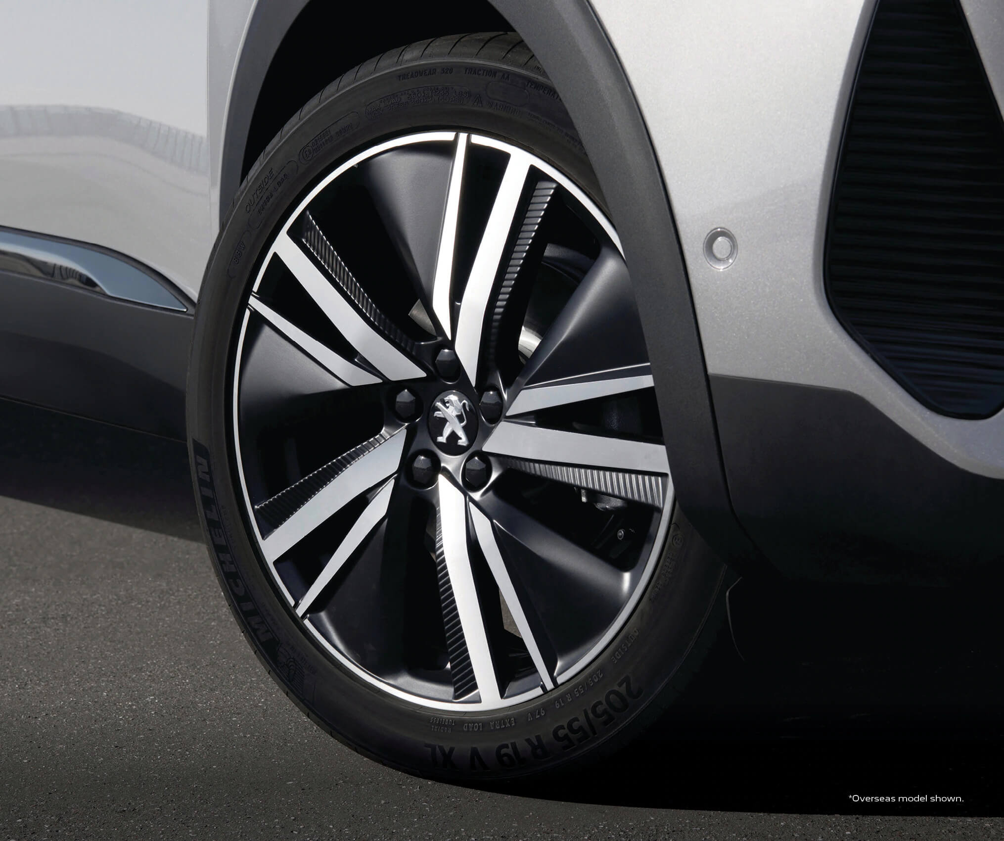 New Peugeot 3008 SUV