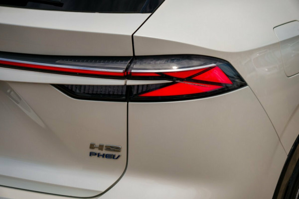 2025 MG HS AS33 Super Hybrid Excite SUV Image 7