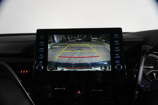 2021 Toyota Camry SX Hybrid Sedan Image 21