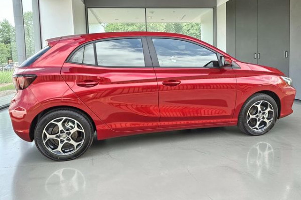 2025 MY25.5 MG MG3 ZP22 Excite Hatch Image 5