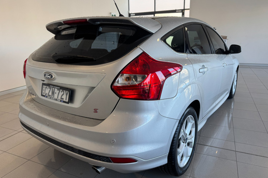 2015 MY14 Ford Focus LW MkII Sport Hatch Image 7