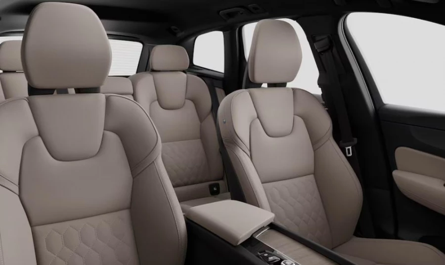 2025 MY26 Volvo XC60 UZ Plus T8 Plug-in Hybrid Dark SUV Image 4