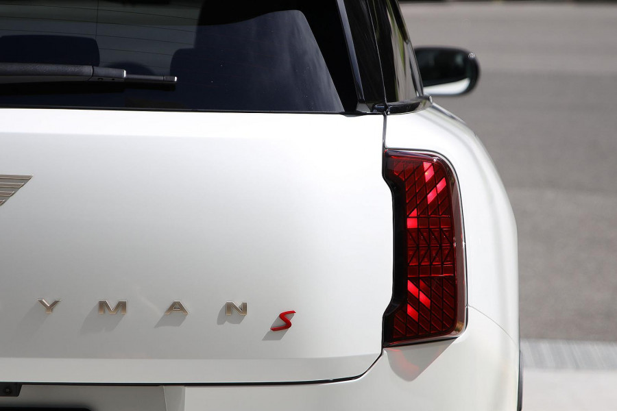 2025 MINI Countryman U25 S Favoured SUV