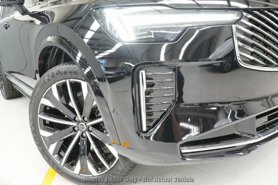 2026 Volvo XC90 L Series Ultra B5 Dark SUV Image 2