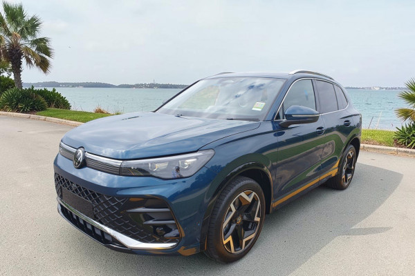 2025 Volkswagen Tiguan CT 150TSI R-Line SUV Image 4