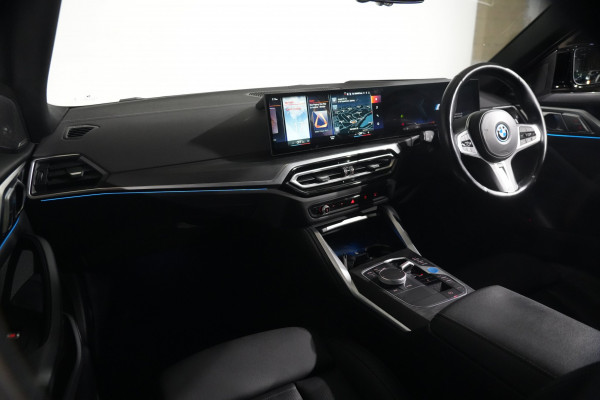 2023 BMW i4 eDrive40 M Sport Coupe Image 13