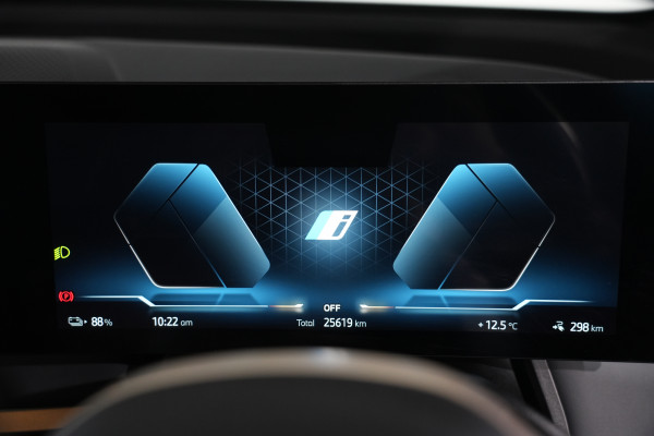2024 BMW iX xDrive40 Sport SUV image 16