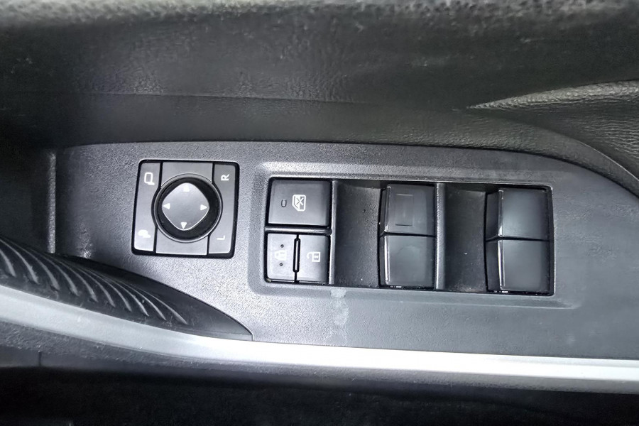2019 Toyota RAV4 ASA44R GX SUV Image 16