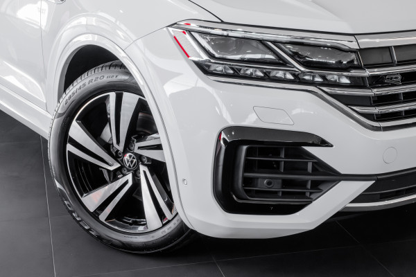 2022 Volkswagen Touareg CR 210TDI R-Line SUV