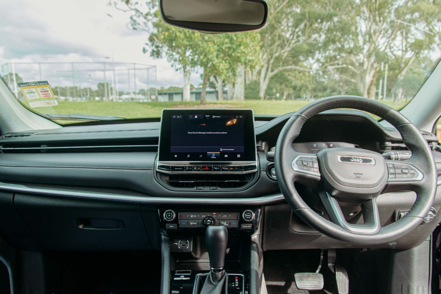 2023 MY24 Jeep Compass MV Limited e-Hybrid SUV Image 12