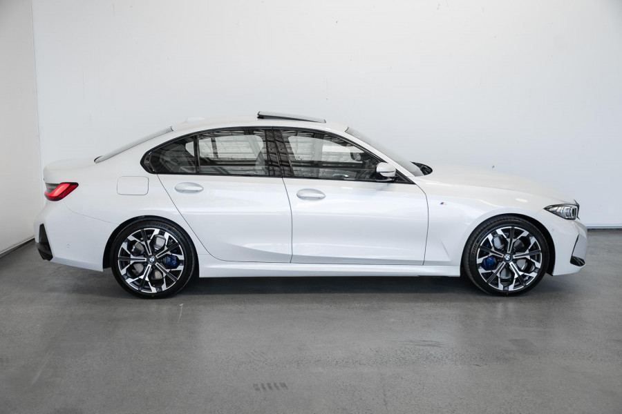 2026 BMW 3 Series G20 LCI II 330i M Sport Sedan