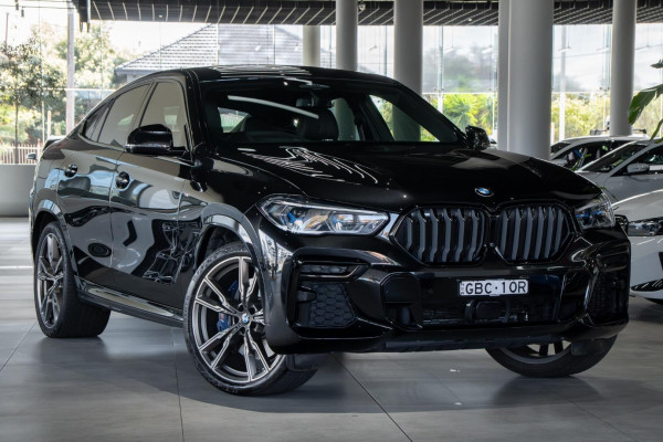 BMW X6 M50i G06