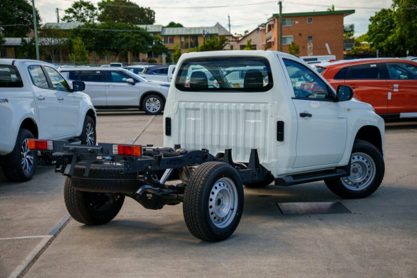 2023 Mitsubishi Triton MR GLX Cab Chassis