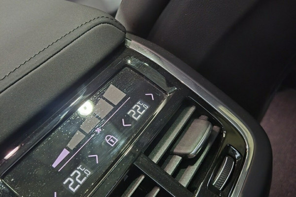 2025 MY26 Volvo XC60 UZ Plus B5 Bright SUV Image 23