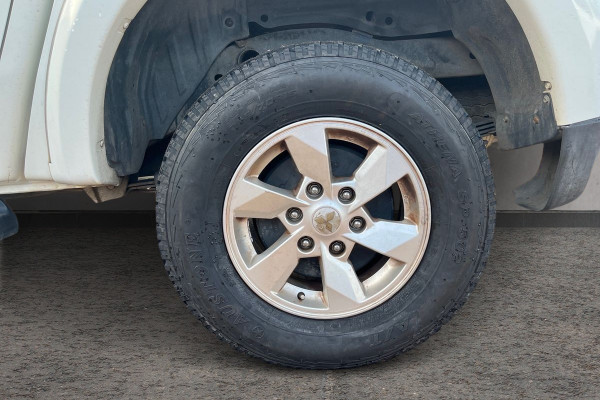 2016 Mitsubishi Triton MQ GLX+ Ute Image 5