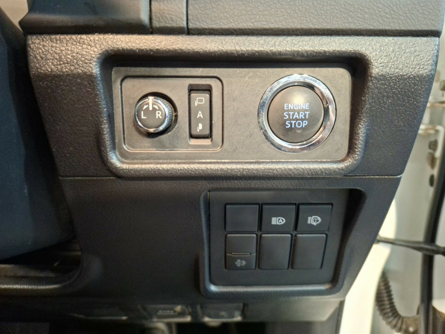 2023 Toyota LandCruiser Prado GDJ150R GXL SUV Image 27