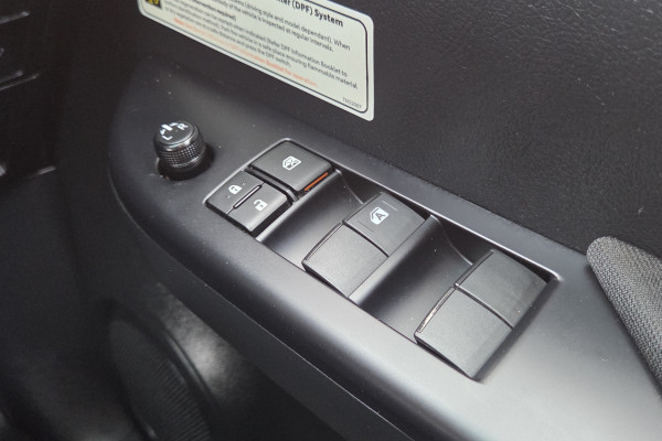 2020 Toyota HiLux  SR Dual Cab Ute Image 20