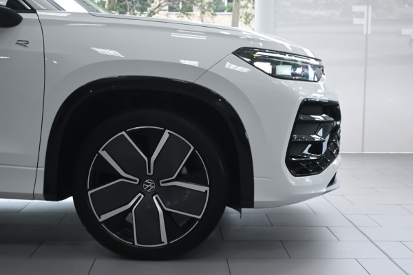 2025 MY26 Volkswagen Tayron R4 195TSI R-Line SUV Image 27