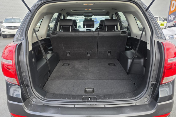 2017 MY18 Holden Captiva CG Active SUV Image 16