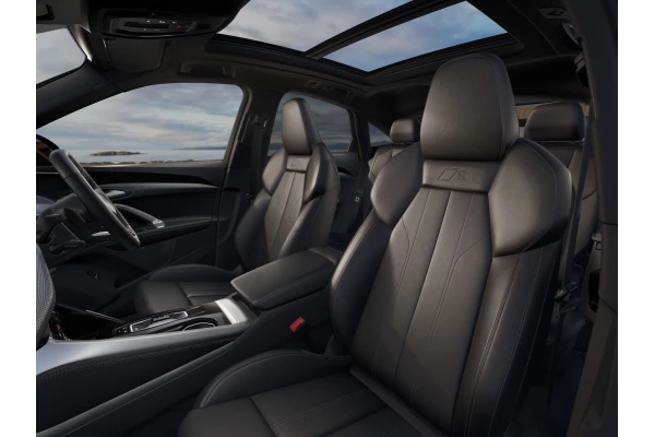 2026 MY25 Audi Q5 GU e-hybrid 270kW Hatch Image 8