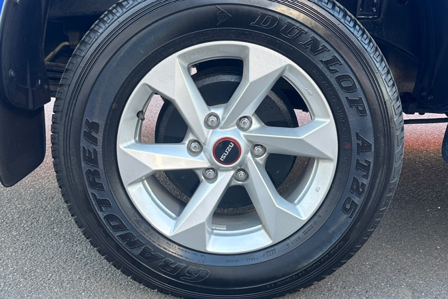 2023 Isuzu D-MAX RG LS-M Ute Image 13