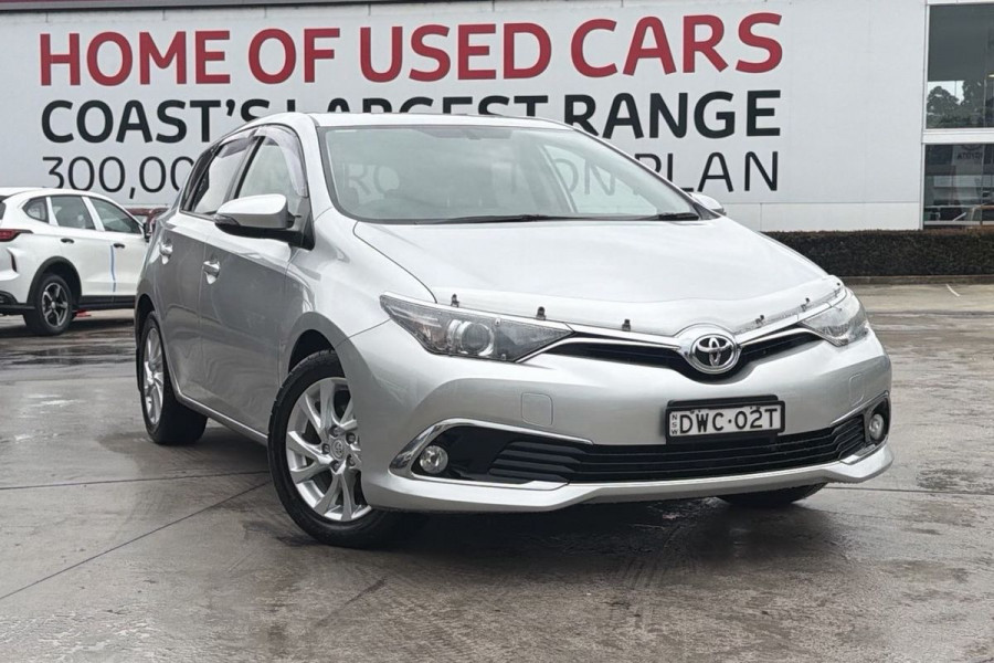 2018 Toyota Corolla ZRE182R Ascent Sport Hatch Image 1