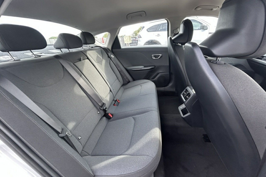 2024 MY25 Kia K4 CL4m Sport Sedan Image 17