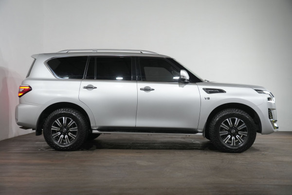 2022 Nissan Patrol Ti-L SUV Image 4