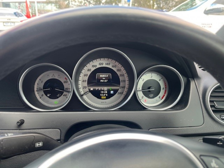 2013 Mercedes-Benz C-Class C250 Coupe Image 30