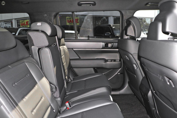 2026 Hyundai Santa Fe MX5.V2 Hybrid Calligraphy SUV Image 9