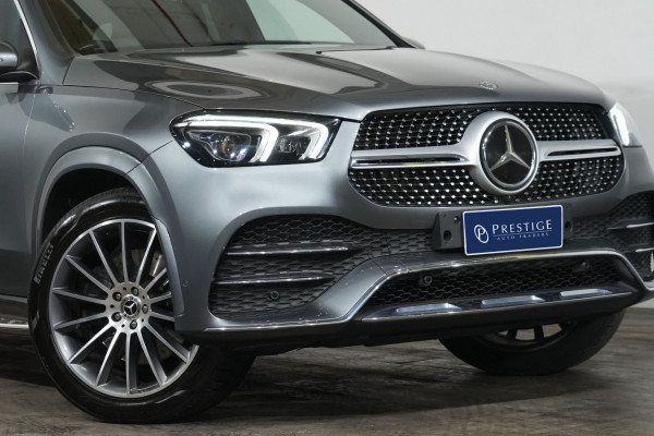 2020 Mercedes-Benz GLE-Class GLE300 d SUV Image 2