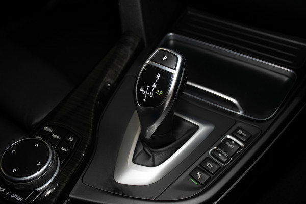 2016 BMW 4 Series 28i Gran Coupe Sport Line Coupe Image 17