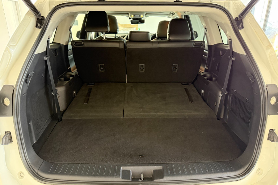 2021 Toyota Kluger GSU70R Grande SUV Image 9