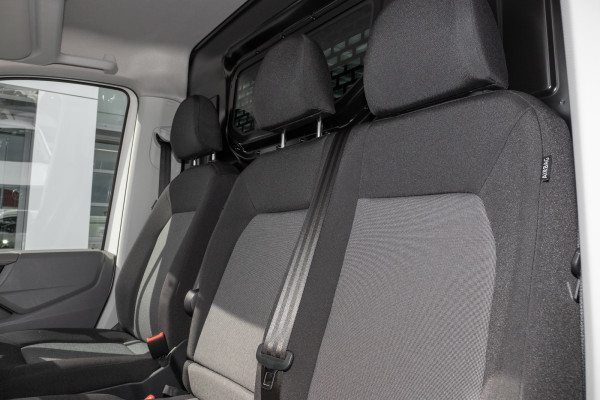 2025 MY26 Volkswagen Crafter SY1 35 TDI360 MWB Van image 8