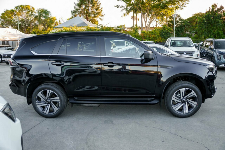 2025 MY25.5 Isuzu MU-X RJ LS-T SUV Image 4