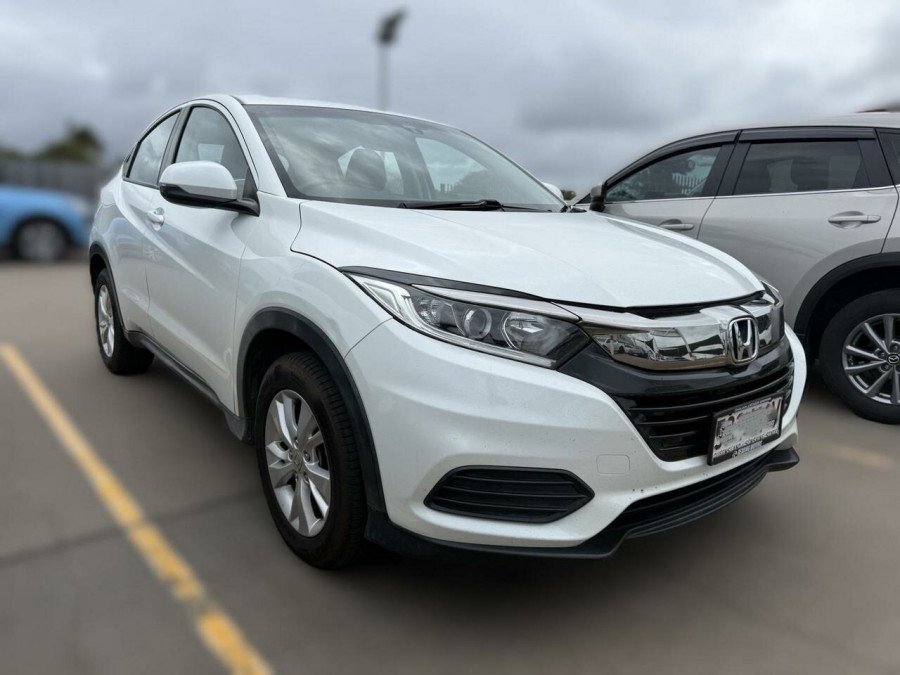 2019 Honda HR-V  VTi SUV Image 1