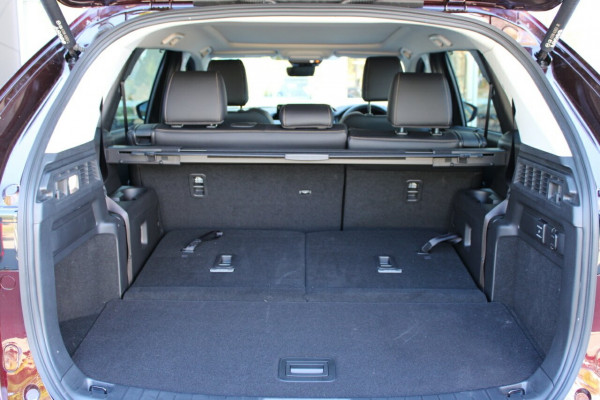 2025 Mazda CX-80 KL G40e GT SUV Image 18