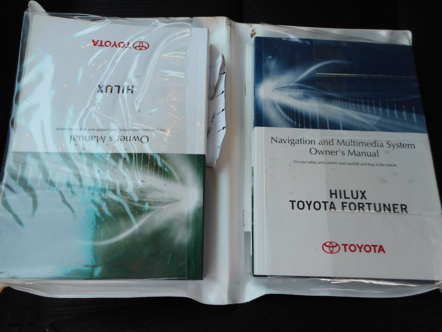 2016 Toyota HiLux GUN126R SR5 Utility Image 18