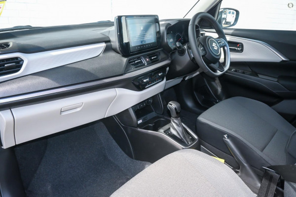 2026 Suzuki Swift UZ Hybrid GLX Hatch Image 7